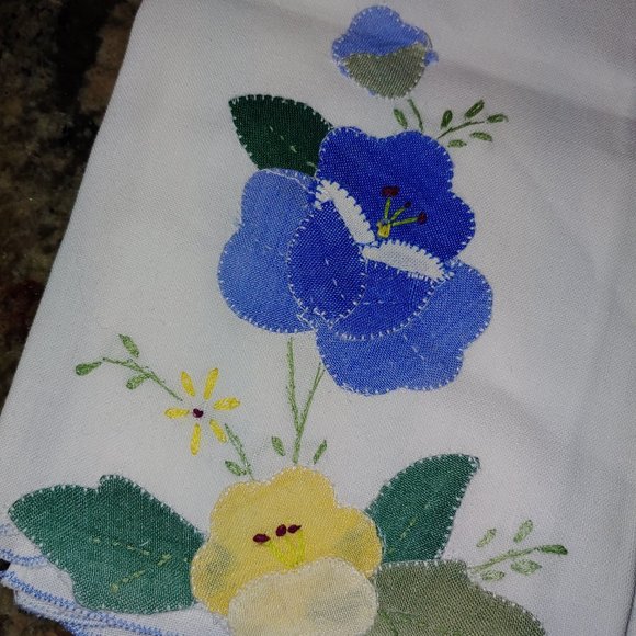 5 Applique Embroidered Floral Cotton Matching Tea Hand Towels 13x21 - Picture 2 of 8